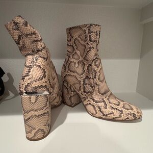 Steve Madden Beige Snakeskin Ankle Booties